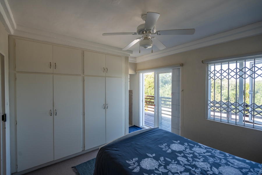 3 Bedroom Property for Sale in Seafield Eastern Cape